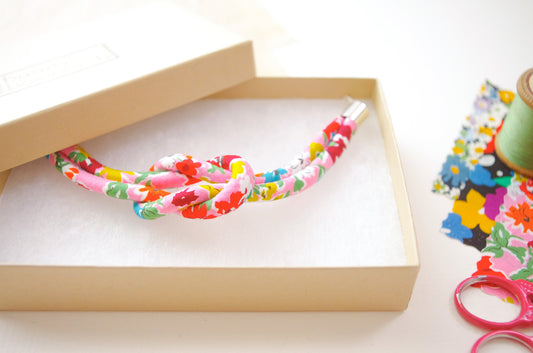 Reef Knot Pendant - California Bloom