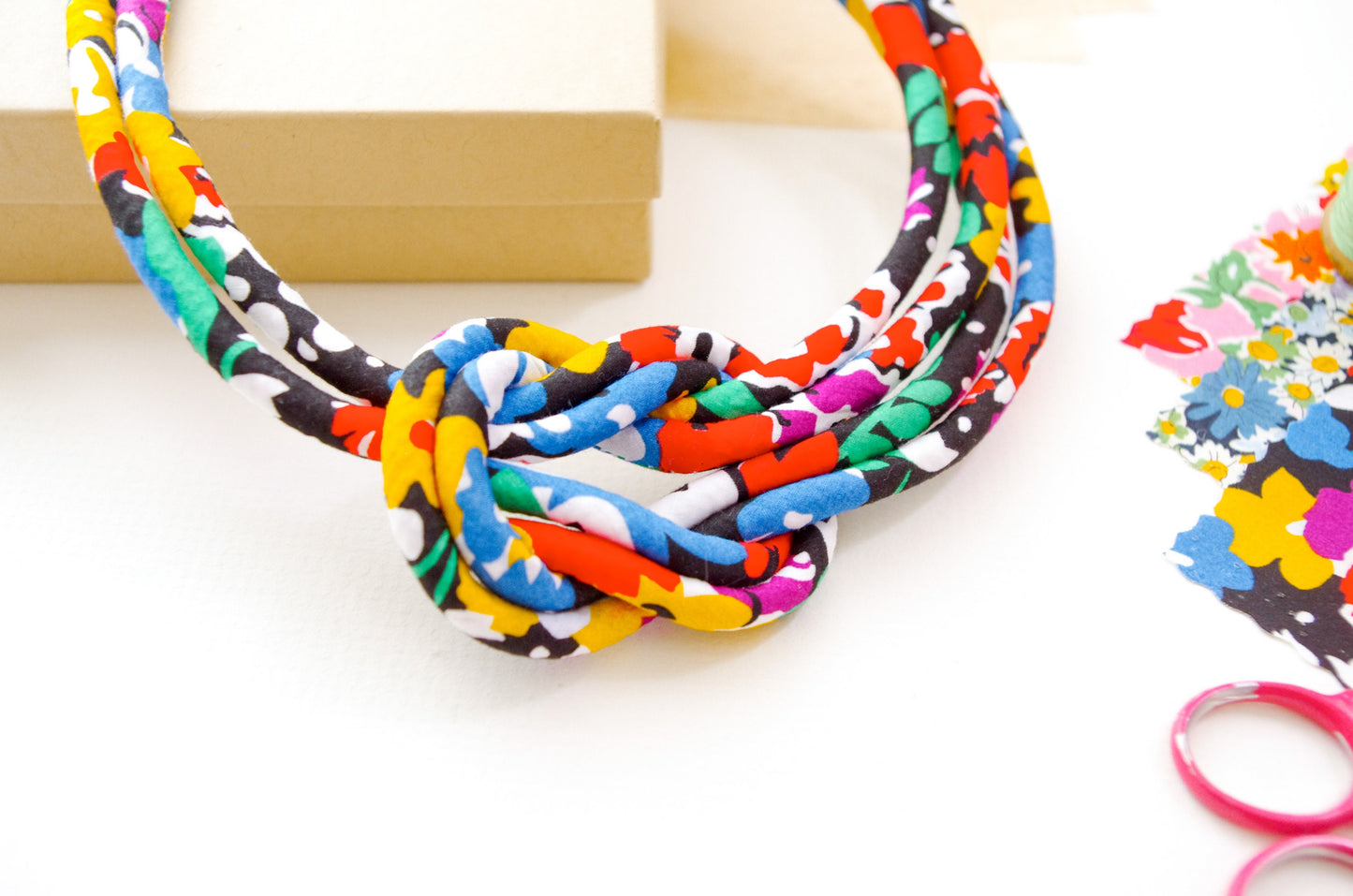 Reef Knot Necklace - Gloria Lomo
