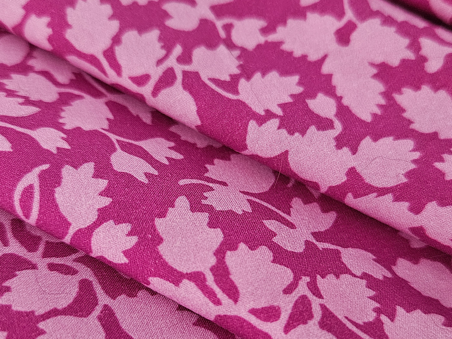 Tana Lawn Fabric - Glenjade - Large -Pink