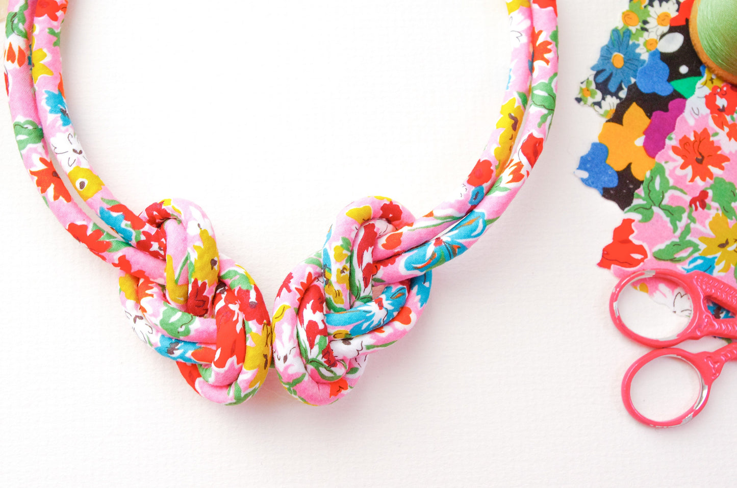 Eight Knot Necklace - California Bloom