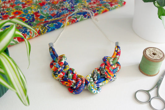 Eight Knot Pendant - Margaret Annie