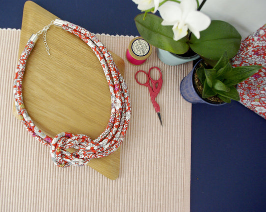 Reef Knot Necklace - June's Meadow