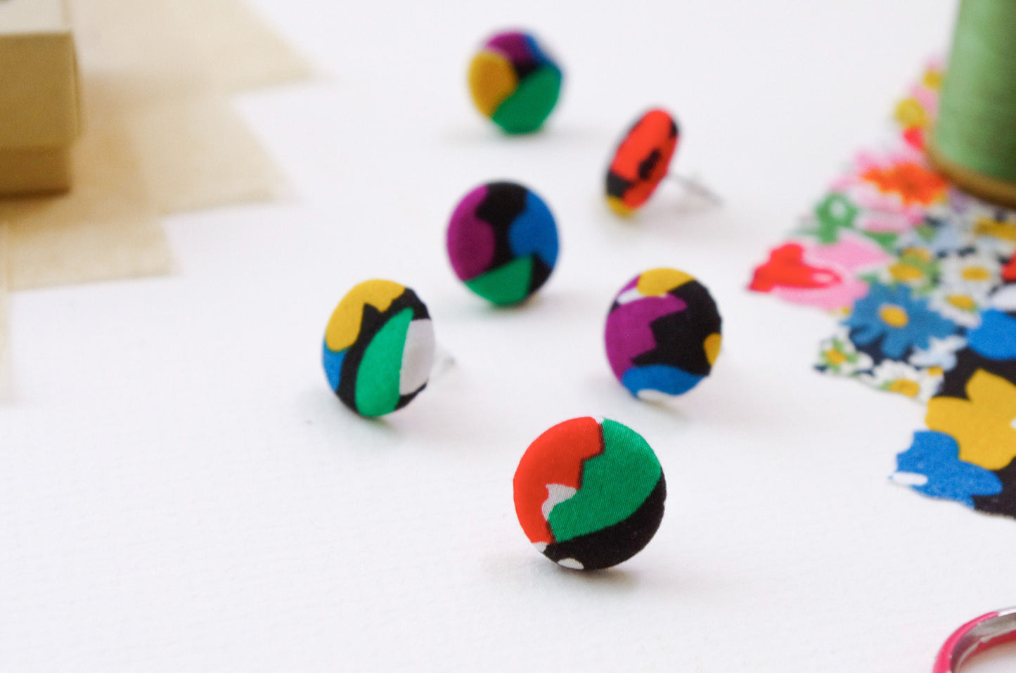 Stud Earrings - Gloria Lomo
