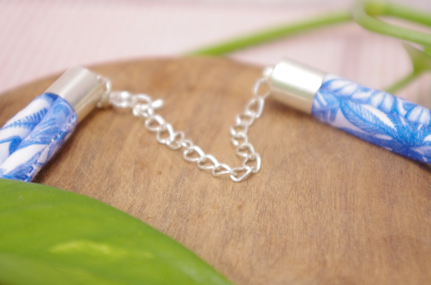 Eight Knot Necklace - Forest