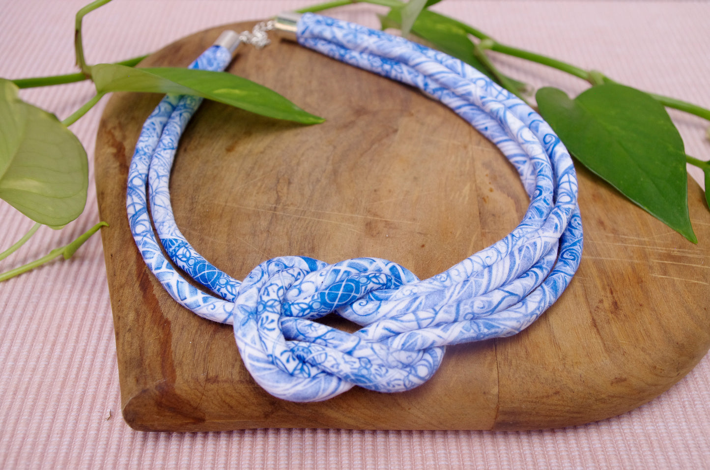 Reef Knot Necklace - City