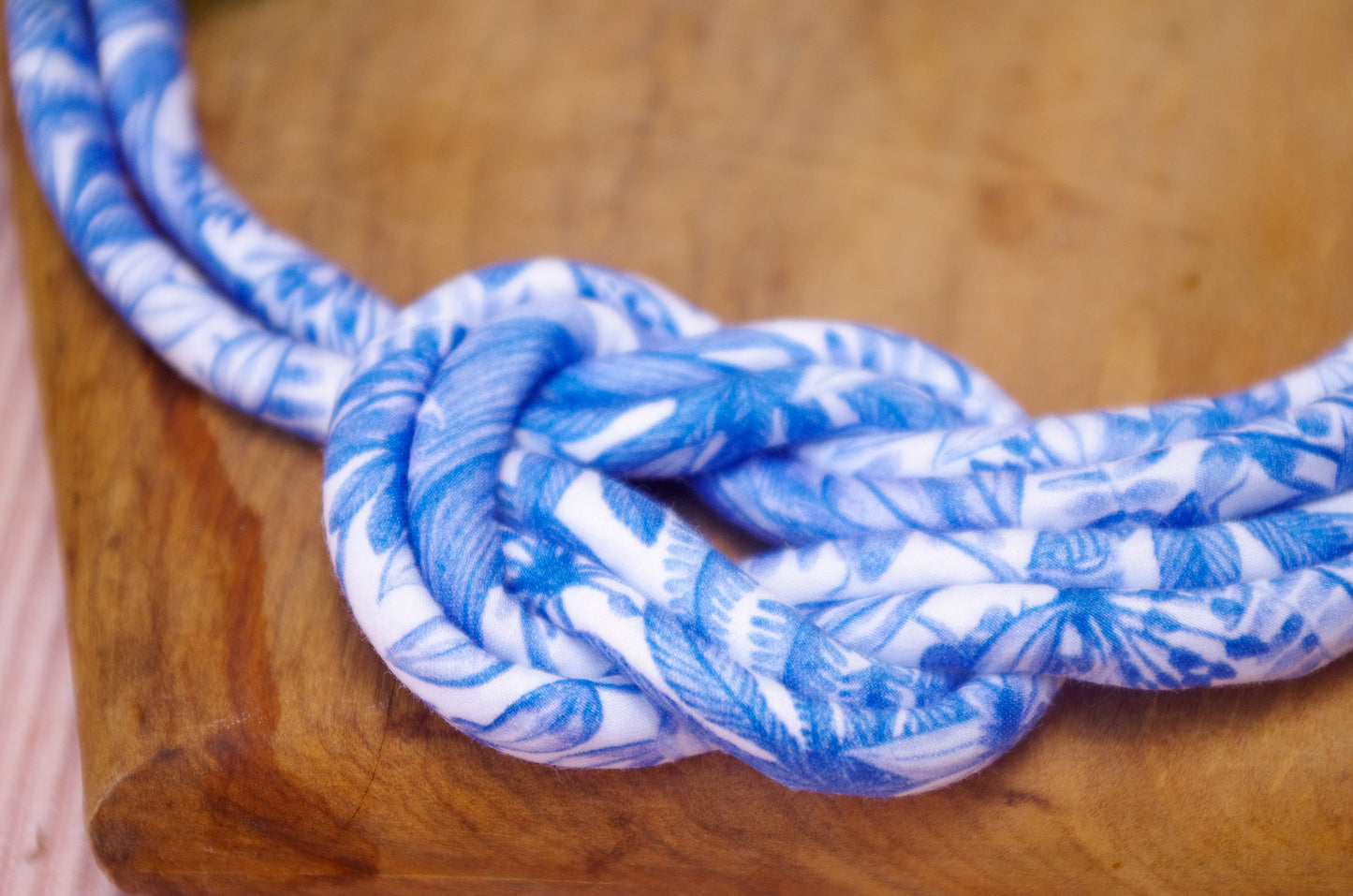 Reef Knot Necklace - Forest
