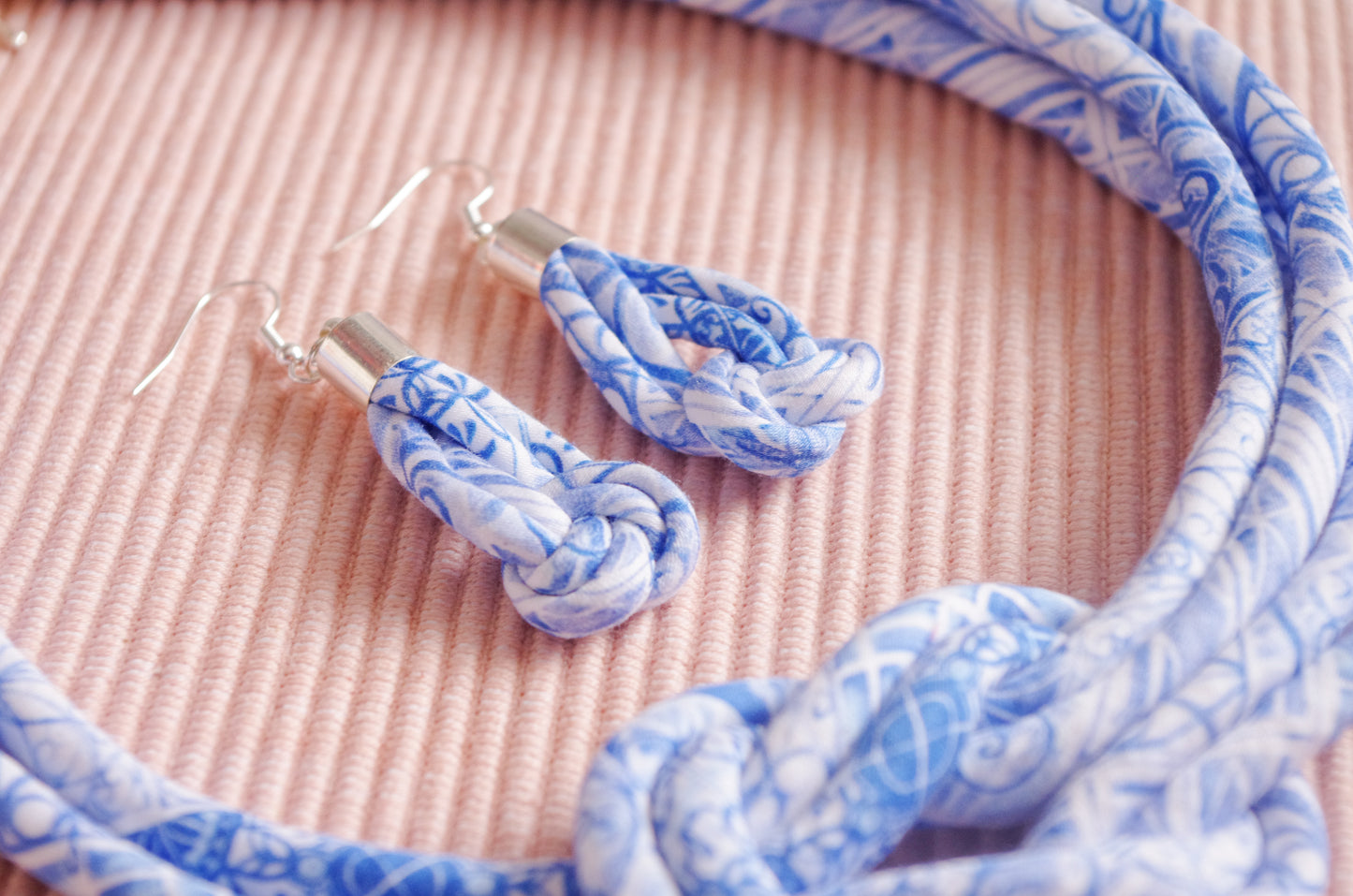 Reef Knot Necklace - City