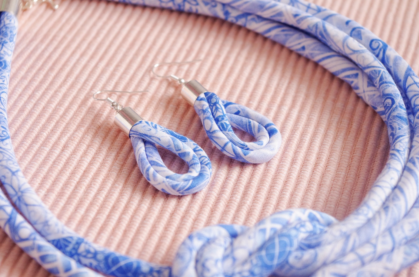 Reef Knot Necklace - City