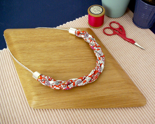 Twist Pendant - June's Meadow