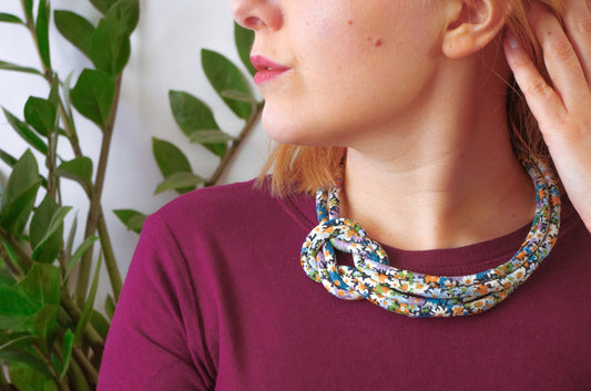 Reef Knot Necklace - Libby