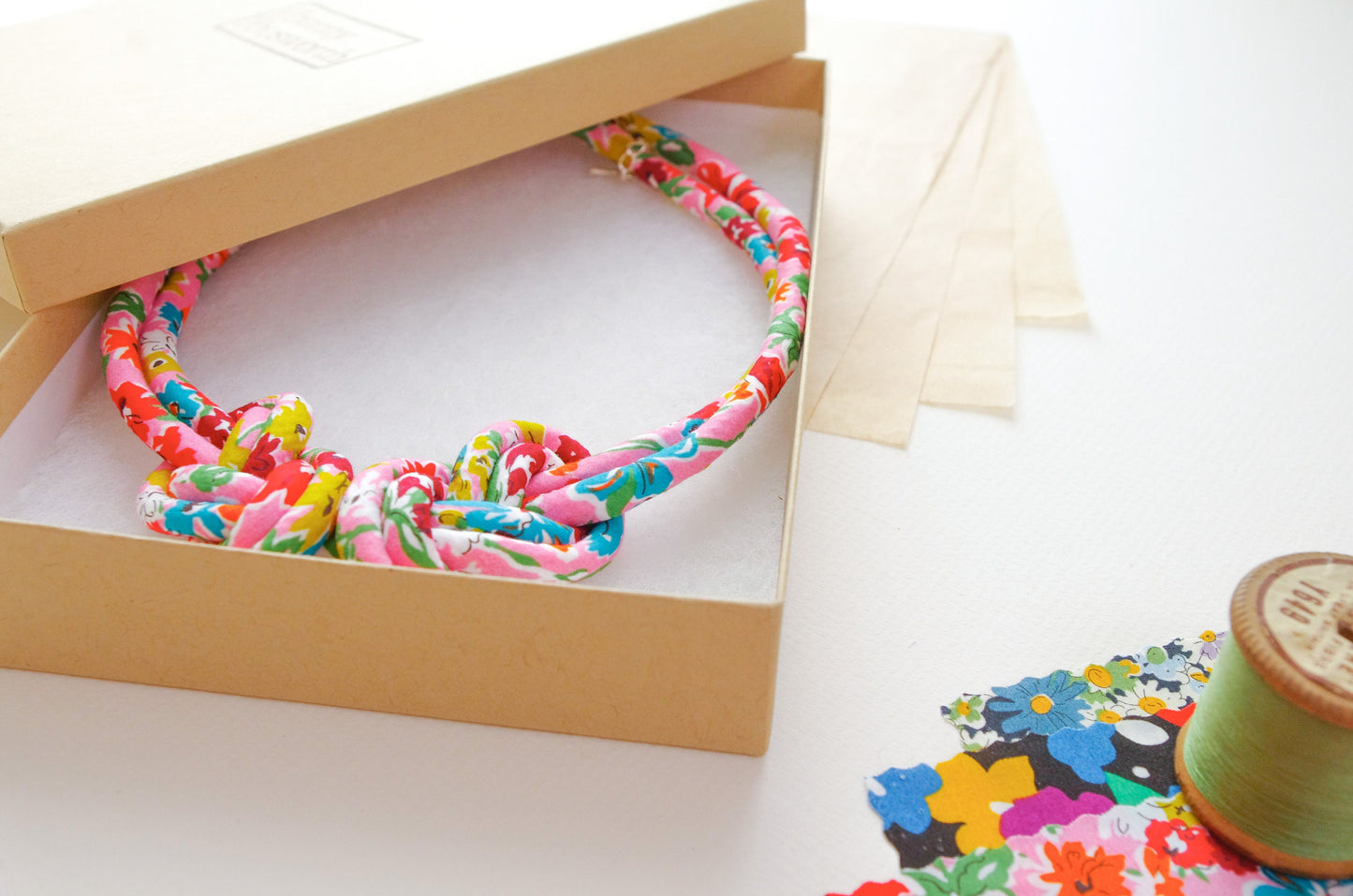 Eight Knot Necklace - California Bloom
