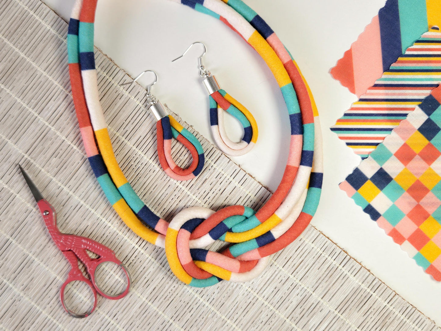Reef Knot Necklace - Deck Chair