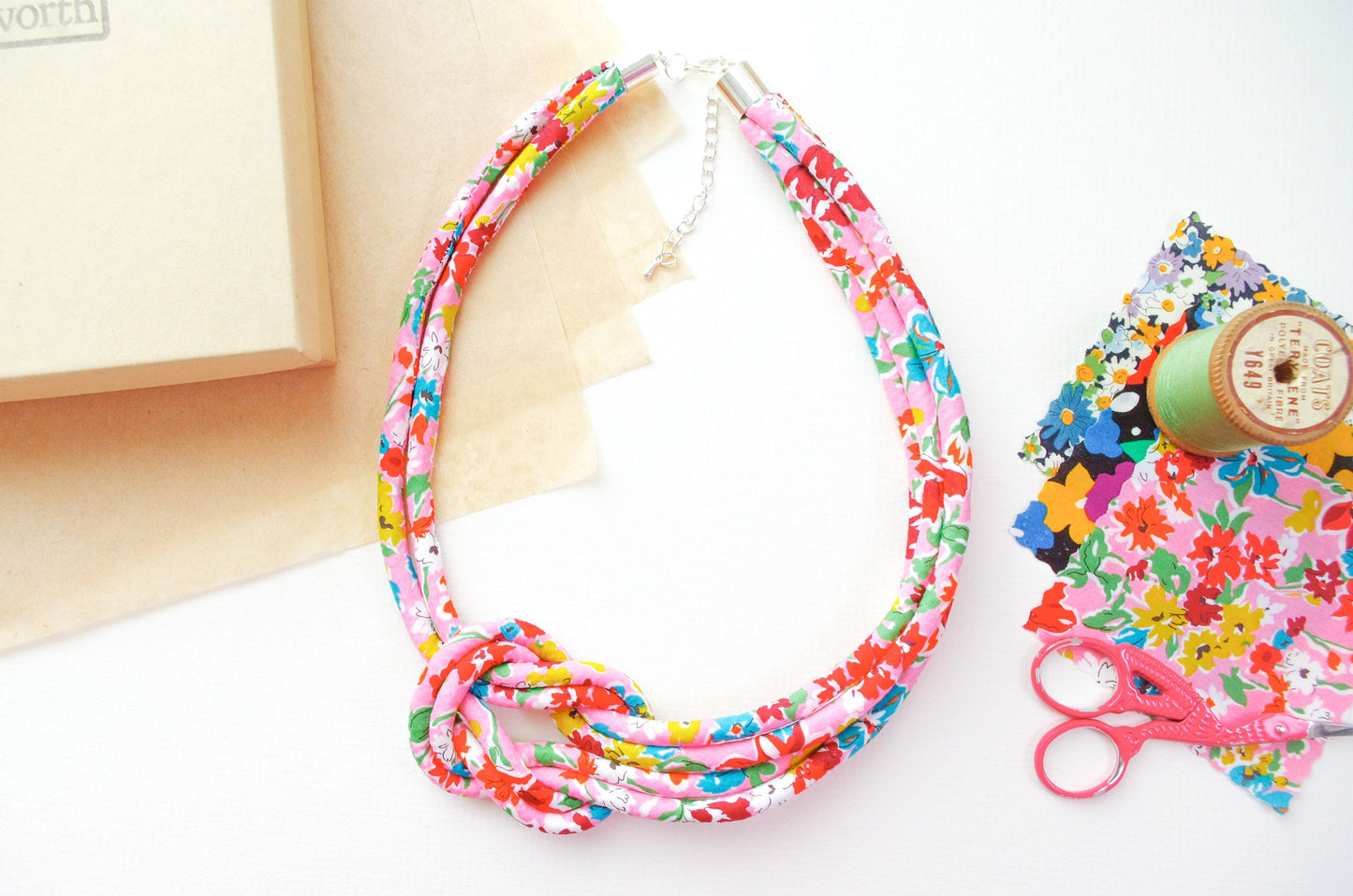 Reef Knot Necklace - California Bloom