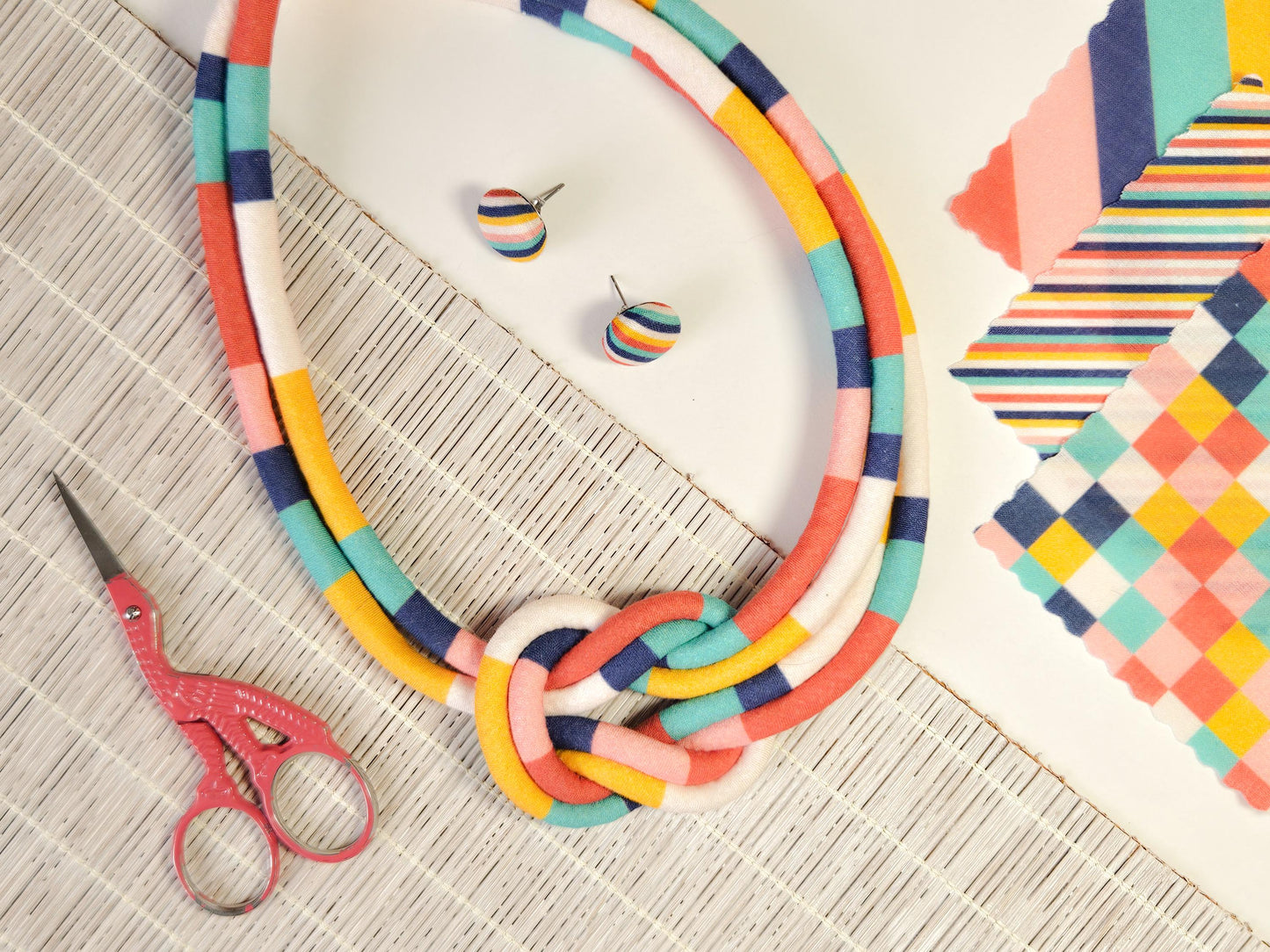 Reef Knot Necklace - Deck Chair