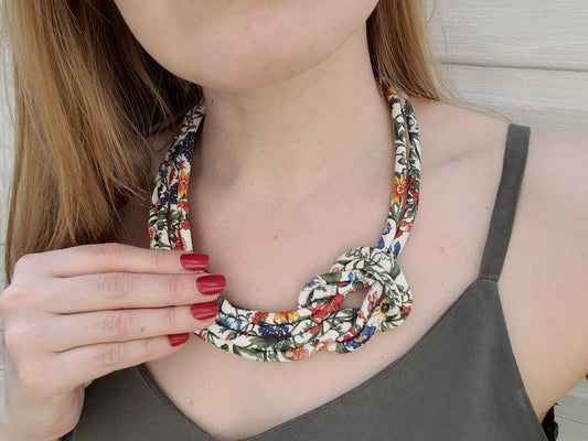 Reef Knot Necklace - Rachel