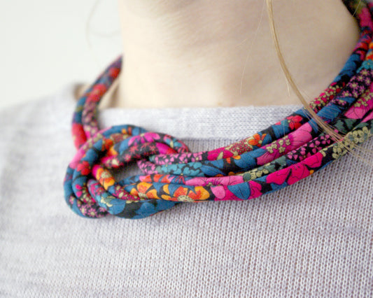 Reef Knot Necklace - Ciara