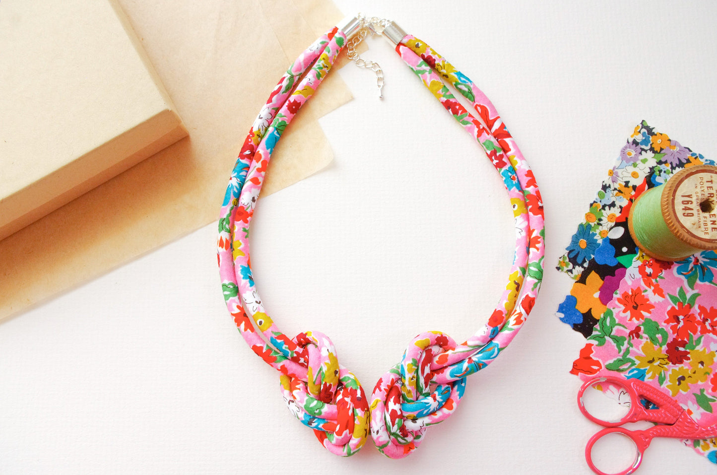 Eight Knot Necklace - California Bloom