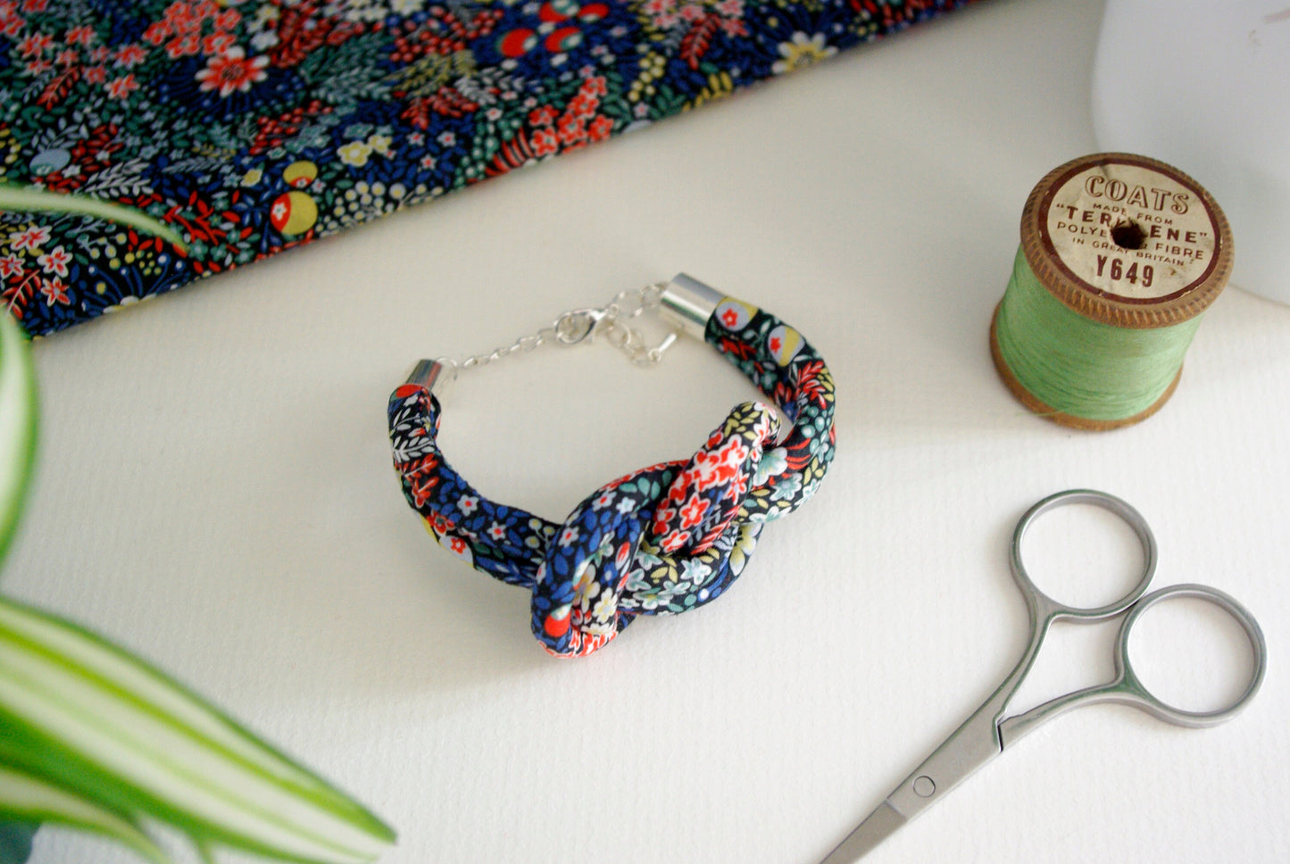 Eight Knot Bracelet - Elderberry